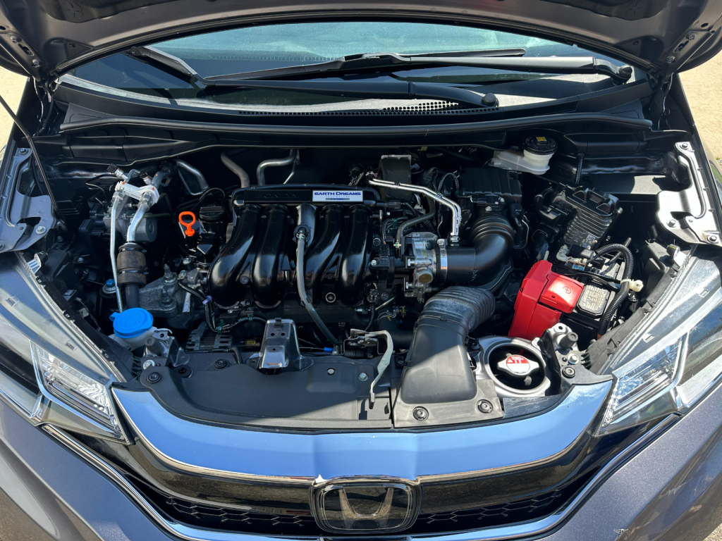 A close up of an engine of a car